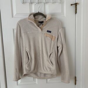 Patagonia Beige Fleece Jacket with Tan Accents